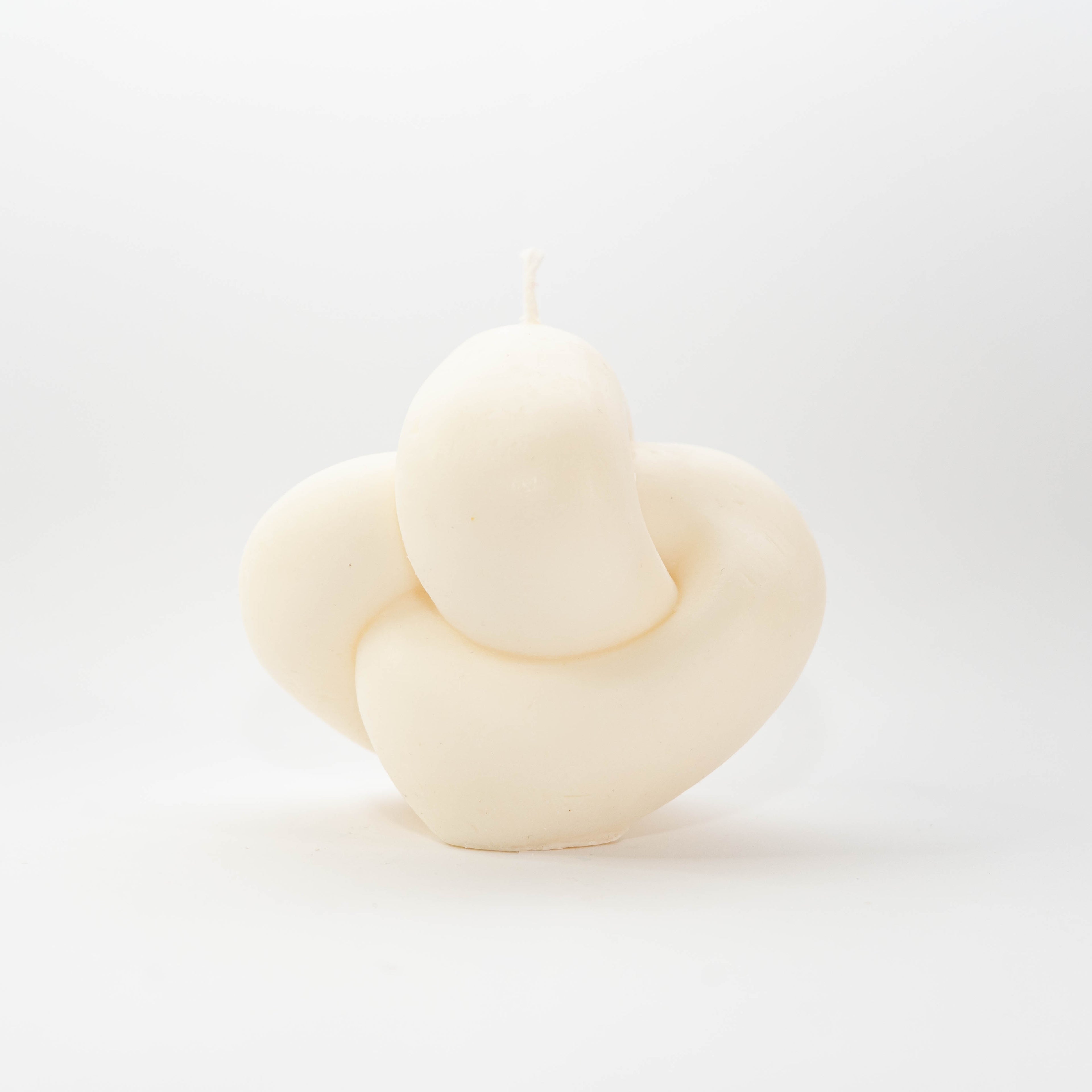 Vela Nudo
